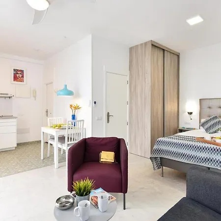 Wake Up In Palmas Apartment *